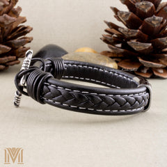 Unisex black leather bracelet