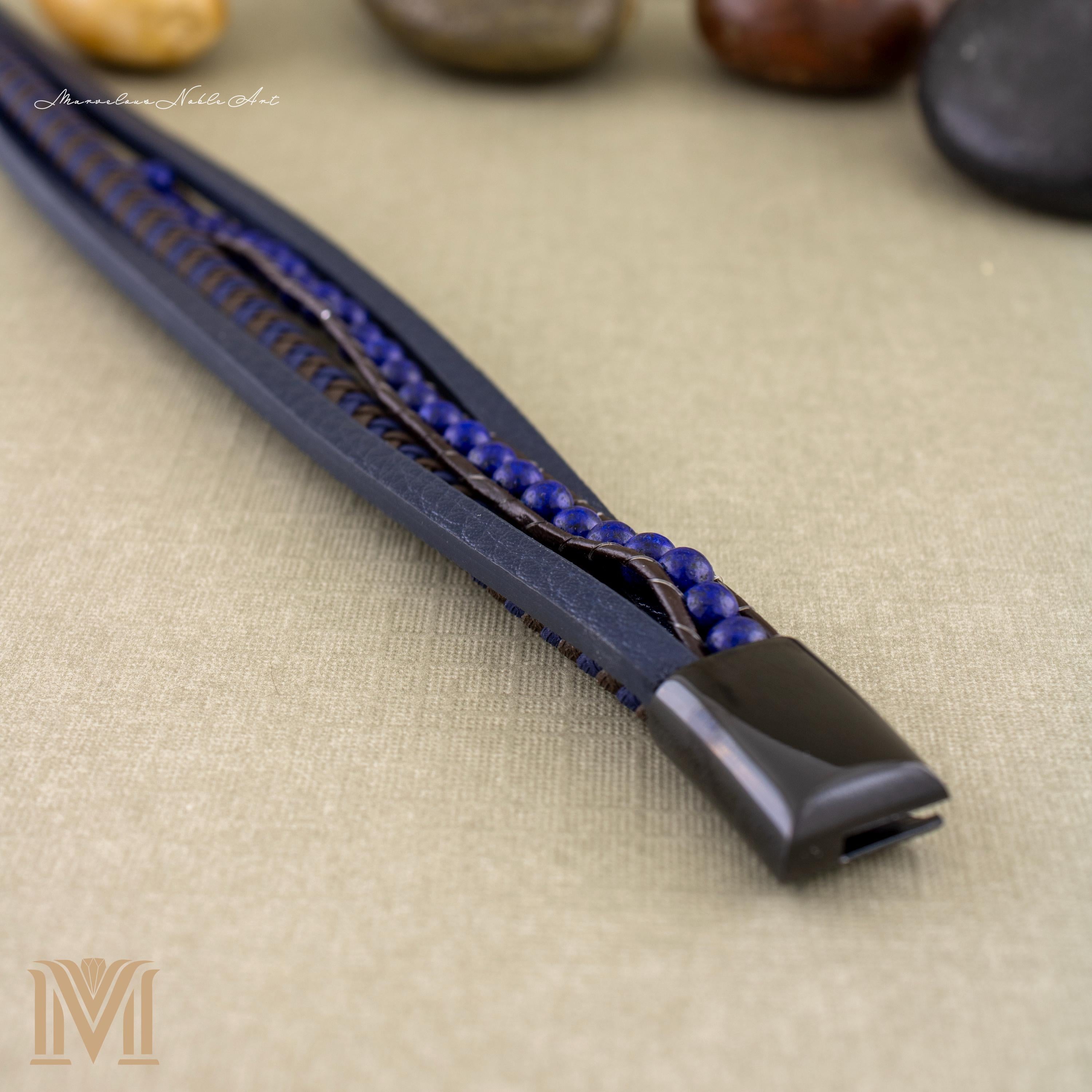 Clasp engraving placement guide