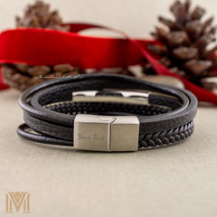 Personalized black leather bracelet with engraved clasp